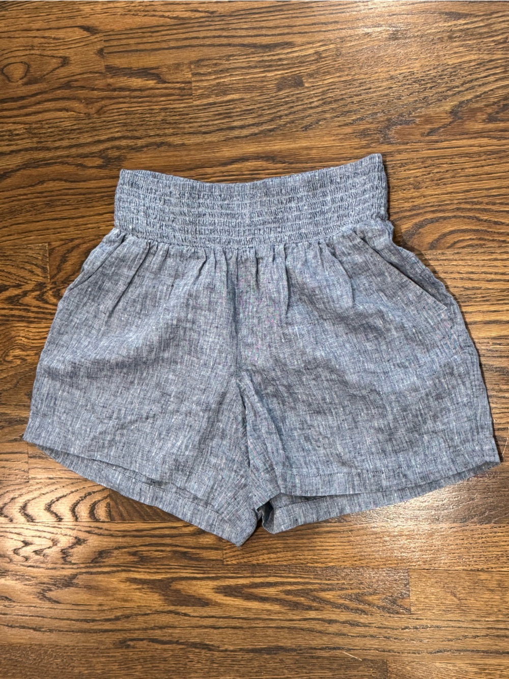 NWT Crown & Ivy 1X Blue Linen Shorts